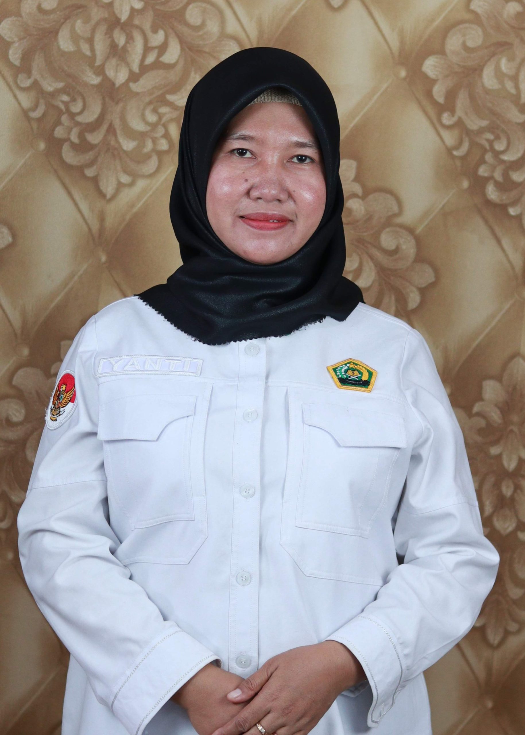 YANTI (1)